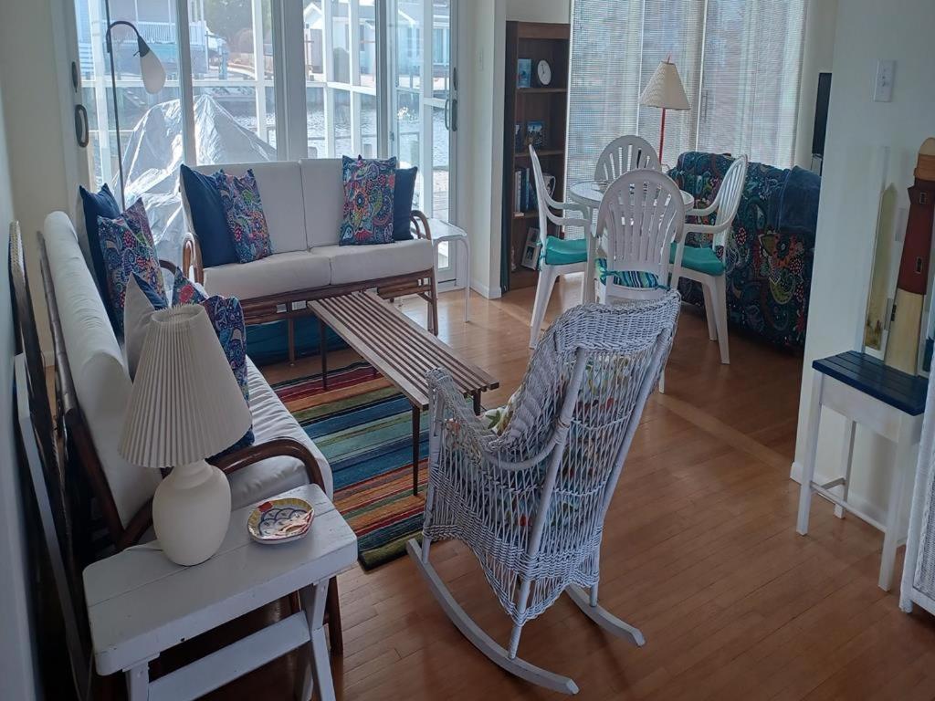 Stunning Home In Loveladies With 3 Bedrooms And Internet Barnegat Light Exterior foto